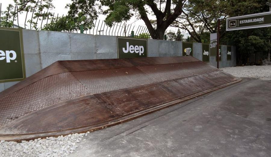 Jeep - Sal�o do Autom�vel 2014